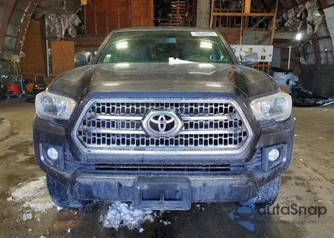2016 Toyota Tacoma Double Cab z USA, uszkodzony, nr VIN 5TFDZ5BN7GX008966
